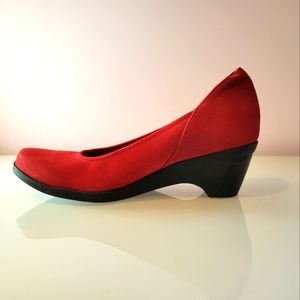 Arche Red Wedge Size 8